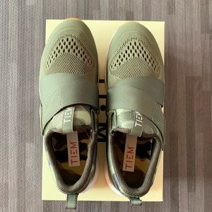 NIB TIEM Slipstream cycling shoes WITH CLEAT